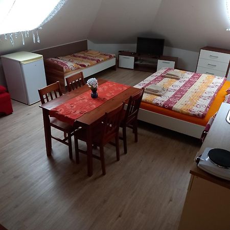 Alegria Natur Apartments Mikulov Buitenkant foto